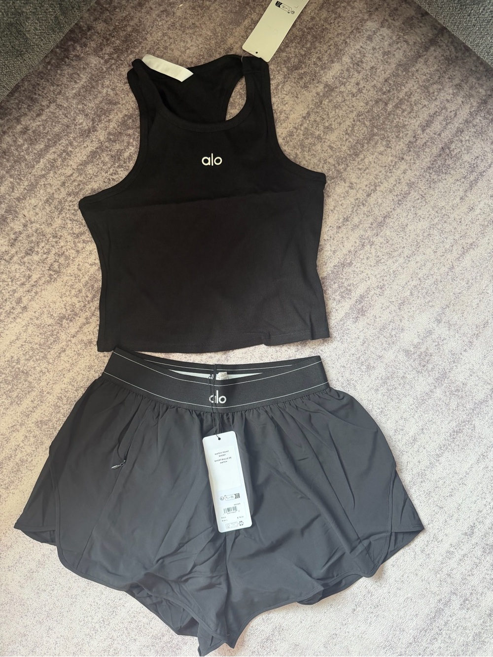 ALO Yoga Black Women's Athletic Shorts with Built-In Liner